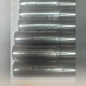 Clinique High Impact Mascara in Bold Black 8-Total In Listing